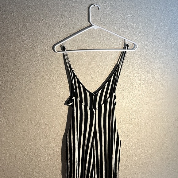 Love Tree Long Striped Romper - Picture 4 of 5